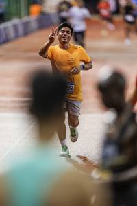 BIB: 282
                            <button type="button" onclick="openModal(18754271)" class="btn btn-primary btn-sm float-right btn-popup" data-toggle="modal" data-target=".modal-high-quality">
                        <i class="fas fa-shopping-cart"></i> Add to Cart
                    </button>
                                            <button type="button" onclick="isThisMe(18754271, true)" class="btn btn-success btn-sm float-right btn-popup btn-isme hidden" data-toggle="tooltip" data-placement="bottom" title="นี่คือรูปของคุณใช่ไหม คลิกที่นี่เพื่อเอาเข้าอัลบั้ม">
                        <i class="fas fa-plus"></i> Add to album
                    </button>
                    <button type="button" onclick="isThisMe(18754271, false)" class="btn btn-warning btn-sm float-right btn-popup btn-isnotme hidden">
                        <i class="fas fa-ban"></i> Remove from album
                    </button>