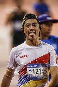 BIB: 12145
                            <button type="button" onclick="openModal(18753794)" class="btn btn-primary btn-sm float-right btn-popup" data-toggle="modal" data-target=".modal-high-quality">
                        <i class="fas fa-shopping-cart"></i> Add to Cart
                    </button>
                                            <button type="button" onclick="isThisMe(18753794, true)" class="btn btn-success btn-sm float-right btn-popup btn-isme hidden" data-toggle="tooltip" data-placement="bottom" title="นี่คือรูปของคุณใช่ไหม คลิกที่นี่เพื่อเอาเข้าอัลบั้ม">
                        <i class="fas fa-plus"></i> Add to album
                    </button>
                    <button type="button" onclick="isThisMe(18753794, false)" class="btn btn-warning btn-sm float-right btn-popup btn-isnotme hidden">
                        <i class="fas fa-ban"></i> Remove from album
                    </button>