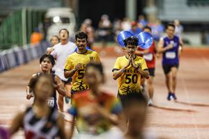 BIB: 774
                            <button type="button" onclick="openModal(18754362)" class="btn btn-primary btn-sm float-right btn-popup" data-toggle="modal" data-target=".modal-high-quality">
                        <i class="fas fa-shopping-cart"></i> Add to Cart
                    </button>
                                            <button type="button" onclick="isThisMe(18754362, true)" class="btn btn-success btn-sm float-right btn-popup btn-isme hidden" data-toggle="tooltip" data-placement="bottom" title="นี่คือรูปของคุณใช่ไหม คลิกที่นี่เพื่อเอาเข้าอัลบั้ม">
                        <i class="fas fa-plus"></i> Add to album
                    </button>
                    <button type="button" onclick="isThisMe(18754362, false)" class="btn btn-warning btn-sm float-right btn-popup btn-isnotme hidden">
                        <i class="fas fa-ban"></i> Remove from album
                    </button>