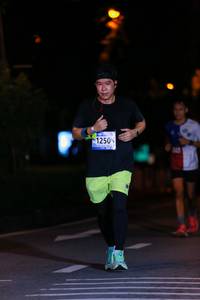 BIB: 1250
                            <button type="button" onclick="openModal(18698631)" class="btn btn-primary btn-sm float-right btn-popup" data-toggle="modal" data-target=".modal-high-quality">
                        <i class="fas fa-shopping-cart"></i> Add to Cart
                    </button>
                                            <button type="button" onclick="isThisMe(18698631, true)" class="btn btn-success btn-sm float-right btn-popup btn-isme hidden" data-toggle="tooltip" data-placement="bottom" title="นี่คือรูปของคุณใช่ไหม คลิกที่นี่เพื่อเอาเข้าอัลบั้ม">
                        <i class="fas fa-plus"></i> Add to album
                    </button>
                    <button type="button" onclick="isThisMe(18698631, false)" class="btn btn-warning btn-sm float-right btn-popup btn-isnotme hidden">
                        <i class="fas fa-ban"></i> Remove from album
                    </button>