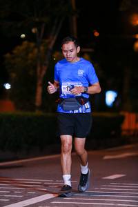 BIB: 
                            <button type="button" onclick="openModal(18700504)" class="btn btn-primary btn-sm float-right btn-popup" data-toggle="modal" data-target=".modal-high-quality">
                        <i class="fas fa-shopping-cart"></i> Add to Cart
                    </button>
                                            <button type="button" onclick="isThisMe(18700504, true)" class="btn btn-success btn-sm float-right btn-popup btn-isme hidden" data-toggle="tooltip" data-placement="bottom" title="นี่คือรูปของคุณใช่ไหม คลิกที่นี่เพื่อเอาเข้าอัลบั้ม">
                        <i class="fas fa-plus"></i> Add to album
                    </button>
                    <button type="button" onclick="isThisMe(18700504, false)" class="btn btn-warning btn-sm float-right btn-popup btn-isnotme hidden">
                        <i class="fas fa-ban"></i> Remove from album
                    </button>