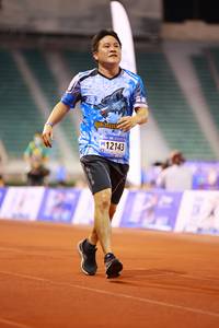 BIB: 442, 12143
                            <button type="button" onclick="openModal(18730313)" class="btn btn-primary btn-sm float-right btn-popup" data-toggle="modal" data-target=".modal-high-quality">
                        <i class="fas fa-shopping-cart"></i> Add to Cart
                    </button>
                                            <button type="button" onclick="isThisMe(18730313, true)" class="btn btn-success btn-sm float-right btn-popup btn-isme hidden" data-toggle="tooltip" data-placement="bottom" title="นี่คือรูปของคุณใช่ไหม คลิกที่นี่เพื่อเอาเข้าอัลบั้ม">
                        <i class="fas fa-plus"></i> Add to album
                    </button>
                    <button type="button" onclick="isThisMe(18730313, false)" class="btn btn-warning btn-sm float-right btn-popup btn-isnotme hidden">
                        <i class="fas fa-ban"></i> Remove from album
                    </button>