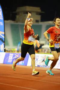 BIB: 1264, 11953
                            <button type="button" onclick="openModal(18724082)" class="btn btn-primary btn-sm float-right btn-popup" data-toggle="modal" data-target=".modal-high-quality">
                        <i class="fas fa-shopping-cart"></i> Add to Cart
                    </button>
                                            <button type="button" onclick="isThisMe(18724082, true)" class="btn btn-success btn-sm float-right btn-popup btn-isme hidden" data-toggle="tooltip" data-placement="bottom" title="นี่คือรูปของคุณใช่ไหม คลิกที่นี่เพื่อเอาเข้าอัลบั้ม">
                        <i class="fas fa-plus"></i> Add to album
                    </button>
                    <button type="button" onclick="isThisMe(18724082, false)" class="btn btn-warning btn-sm float-right btn-popup btn-isnotme hidden">
                        <i class="fas fa-ban"></i> Remove from album
                    </button>