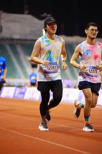 BIB: 12397, 12378
                            <button type="button" onclick="openModal(18732635)" class="btn btn-primary btn-sm float-right btn-popup" data-toggle="modal" data-target=".modal-high-quality">
                        <i class="fas fa-shopping-cart"></i> Add to Cart
                    </button>
                                            <button type="button" onclick="isThisMe(18732635, true)" class="btn btn-success btn-sm float-right btn-popup btn-isme hidden" data-toggle="tooltip" data-placement="bottom" title="นี่คือรูปของคุณใช่ไหม คลิกที่นี่เพื่อเอาเข้าอัลบั้ม">
                        <i class="fas fa-plus"></i> Add to album
                    </button>
                    <button type="button" onclick="isThisMe(18732635, false)" class="btn btn-warning btn-sm float-right btn-popup btn-isnotme hidden">
                        <i class="fas fa-ban"></i> Remove from album
                    </button>