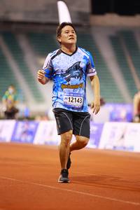 BIB: 12143
                            <button type="button" onclick="openModal(18730318)" class="btn btn-primary btn-sm float-right btn-popup" data-toggle="modal" data-target=".modal-high-quality">
                        <i class="fas fa-shopping-cart"></i> Add to Cart
                    </button>
                                            <button type="button" onclick="isThisMe(18730318, true)" class="btn btn-success btn-sm float-right btn-popup btn-isme hidden" data-toggle="tooltip" data-placement="bottom" title="นี่คือรูปของคุณใช่ไหม คลิกที่นี่เพื่อเอาเข้าอัลบั้ม">
                        <i class="fas fa-plus"></i> Add to album
                    </button>
                    <button type="button" onclick="isThisMe(18730318, false)" class="btn btn-warning btn-sm float-right btn-popup btn-isnotme hidden">
                        <i class="fas fa-ban"></i> Remove from album
                    </button>