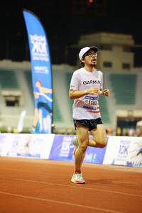 BIB: 11800
                            <button type="button" onclick="openModal(18714964)" class="btn btn-primary btn-sm float-right btn-popup" data-toggle="modal" data-target=".modal-high-quality">
                        <i class="fas fa-shopping-cart"></i> Add to Cart
                    </button>
                                            <button type="button" onclick="isThisMe(18714964, true)" class="btn btn-success btn-sm float-right btn-popup btn-isme hidden" data-toggle="tooltip" data-placement="bottom" title="นี่คือรูปของคุณใช่ไหม คลิกที่นี่เพื่อเอาเข้าอัลบั้ม">
                        <i class="fas fa-plus"></i> Add to album
                    </button>
                    <button type="button" onclick="isThisMe(18714964, false)" class="btn btn-warning btn-sm float-right btn-popup btn-isnotme hidden">
                        <i class="fas fa-ban"></i> Remove from album
                    </button>