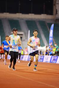 BIB: 12397, 12378
                            <button type="button" onclick="openModal(18732425)" class="btn btn-primary btn-sm float-right btn-popup" data-toggle="modal" data-target=".modal-high-quality">
                        <i class="fas fa-shopping-cart"></i> Add to Cart
                    </button>
                                            <button type="button" onclick="isThisMe(18732425, true)" class="btn btn-success btn-sm float-right btn-popup btn-isme hidden" data-toggle="tooltip" data-placement="bottom" title="นี่คือรูปของคุณใช่ไหม คลิกที่นี่เพื่อเอาเข้าอัลบั้ม">
                        <i class="fas fa-plus"></i> Add to album
                    </button>
                    <button type="button" onclick="isThisMe(18732425, false)" class="btn btn-warning btn-sm float-right btn-popup btn-isnotme hidden">
                        <i class="fas fa-ban"></i> Remove from album
                    </button>