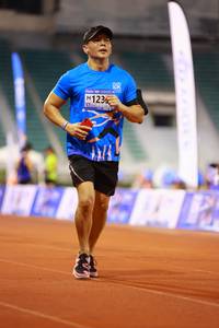 BIB: 123
                            <button type="button" onclick="openModal(18730262)" class="btn btn-primary btn-sm float-right btn-popup" data-toggle="modal" data-target=".modal-high-quality">
                        <i class="fas fa-shopping-cart"></i> Add to Cart
                    </button>
                                            <button type="button" onclick="isThisMe(18730262, true)" class="btn btn-success btn-sm float-right btn-popup btn-isme hidden" data-toggle="tooltip" data-placement="bottom" title="นี่คือรูปของคุณใช่ไหม คลิกที่นี่เพื่อเอาเข้าอัลบั้ม">
                        <i class="fas fa-plus"></i> Add to album
                    </button>
                    <button type="button" onclick="isThisMe(18730262, false)" class="btn btn-warning btn-sm float-right btn-popup btn-isnotme hidden">
                        <i class="fas fa-ban"></i> Remove from album
                    </button>