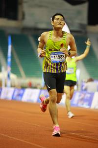 BIB: 11988
                            <button type="button" onclick="openModal(18721074)" class="btn btn-primary btn-sm float-right btn-popup" data-toggle="modal" data-target=".modal-high-quality">
                        <i class="fas fa-shopping-cart"></i> Add to Cart
                    </button>
                                            <button type="button" onclick="isThisMe(18721074, true)" class="btn btn-success btn-sm float-right btn-popup btn-isme hidden" data-toggle="tooltip" data-placement="bottom" title="นี่คือรูปของคุณใช่ไหม คลิกที่นี่เพื่อเอาเข้าอัลบั้ม">
                        <i class="fas fa-plus"></i> Add to album
                    </button>
                    <button type="button" onclick="isThisMe(18721074, false)" class="btn btn-warning btn-sm float-right btn-popup btn-isnotme hidden">
                        <i class="fas fa-ban"></i> Remove from album
                    </button>