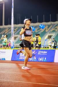 BIB: 12114, 202
                            <button type="button" onclick="openModal(18774727)" class="btn btn-primary btn-sm float-right btn-popup" data-toggle="modal" data-target=".modal-high-quality">
                        <i class="fas fa-shopping-cart"></i> Add to Cart
                    </button>
                                            <button type="button" onclick="isThisMe(18774727, true)" class="btn btn-success btn-sm float-right btn-popup btn-isme hidden" data-toggle="tooltip" data-placement="bottom" title="นี่คือรูปของคุณใช่ไหม คลิกที่นี่เพื่อเอาเข้าอัลบั้ม">
                        <i class="fas fa-plus"></i> Add to album
                    </button>
                    <button type="button" onclick="isThisMe(18774727, false)" class="btn btn-warning btn-sm float-right btn-popup btn-isnotme hidden">
                        <i class="fas fa-ban"></i> Remove from album
                    </button>