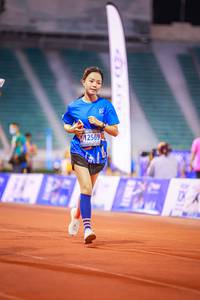 BIB: 12569
                            <button type="button" onclick="openModal(18782167)" class="btn btn-primary btn-sm float-right btn-popup" data-toggle="modal" data-target=".modal-high-quality">
                        <i class="fas fa-shopping-cart"></i> Add to Cart
                    </button>
                                            <button type="button" onclick="isThisMe(18782167, true)" class="btn btn-success btn-sm float-right btn-popup btn-isme hidden" data-toggle="tooltip" data-placement="bottom" title="นี่คือรูปของคุณใช่ไหม คลิกที่นี่เพื่อเอาเข้าอัลบั้ม">
                        <i class="fas fa-plus"></i> Add to album
                    </button>
                    <button type="button" onclick="isThisMe(18782167, false)" class="btn btn-warning btn-sm float-right btn-popup btn-isnotme hidden">
                        <i class="fas fa-ban"></i> Remove from album
                    </button>