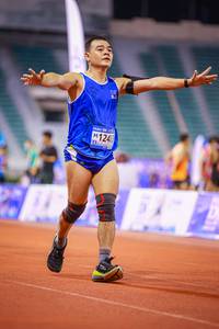 BIB: 124
                            <button type="button" onclick="openModal(18781998)" class="btn btn-primary btn-sm float-right btn-popup" data-toggle="modal" data-target=".modal-high-quality">
                        <i class="fas fa-shopping-cart"></i> Add to Cart
                    </button>
                                            <button type="button" onclick="isThisMe(18781998, true)" class="btn btn-success btn-sm float-right btn-popup btn-isme hidden" data-toggle="tooltip" data-placement="bottom" title="นี่คือรูปของคุณใช่ไหม คลิกที่นี่เพื่อเอาเข้าอัลบั้ม">
                        <i class="fas fa-plus"></i> Add to album
                    </button>
                    <button type="button" onclick="isThisMe(18781998, false)" class="btn btn-warning btn-sm float-right btn-popup btn-isnotme hidden">
                        <i class="fas fa-ban"></i> Remove from album
                    </button>