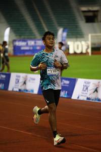 BIB: 1187, 1012
                            <button type="button" onclick="openModal(18716710)" class="btn btn-primary btn-sm float-right btn-popup" data-toggle="modal" data-target=".modal-high-quality">
                        <i class="fas fa-shopping-cart"></i> Add to Cart
                    </button>
                                            <button type="button" onclick="isThisMe(18716710, true)" class="btn btn-success btn-sm float-right btn-popup btn-isme hidden" data-toggle="tooltip" data-placement="bottom" title="นี่คือรูปของคุณใช่ไหม คลิกที่นี่เพื่อเอาเข้าอัลบั้ม">
                        <i class="fas fa-plus"></i> Add to album
                    </button>
                    <button type="button" onclick="isThisMe(18716710, false)" class="btn btn-warning btn-sm float-right btn-popup btn-isnotme hidden">
                        <i class="fas fa-ban"></i> Remove from album
                    </button>