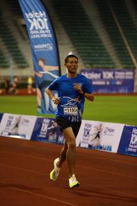 BIB: 11954, 2012
                            <button type="button" onclick="openModal(18717250)" class="btn btn-primary btn-sm float-right btn-popup" data-toggle="modal" data-target=".modal-high-quality">
                        <i class="fas fa-shopping-cart"></i> Add to Cart
                    </button>
                                            <button type="button" onclick="isThisMe(18717250, true)" class="btn btn-success btn-sm float-right btn-popup btn-isme hidden" data-toggle="tooltip" data-placement="bottom" title="นี่คือรูปของคุณใช่ไหม คลิกที่นี่เพื่อเอาเข้าอัลบั้ม">
                        <i class="fas fa-plus"></i> Add to album
                    </button>
                    <button type="button" onclick="isThisMe(18717250, false)" class="btn btn-warning btn-sm float-right btn-popup btn-isnotme hidden">
                        <i class="fas fa-ban"></i> Remove from album
                    </button>