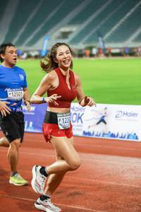 BIB: 12501, 122
                            <button type="button" onclick="openModal(18805755)" class="btn btn-primary btn-sm float-right btn-popup" data-toggle="modal" data-target=".modal-high-quality">
                        <i class="fas fa-shopping-cart"></i> Add to Cart
                    </button>
                                            <button type="button" onclick="isThisMe(18805755, true)" class="btn btn-success btn-sm float-right btn-popup btn-isme hidden" data-toggle="tooltip" data-placement="bottom" title="นี่คือรูปของคุณใช่ไหม คลิกที่นี่เพื่อเอาเข้าอัลบั้ม">
                        <i class="fas fa-plus"></i> Add to album
                    </button>
                    <button type="button" onclick="isThisMe(18805755, false)" class="btn btn-warning btn-sm float-right btn-popup btn-isnotme hidden">
                        <i class="fas fa-ban"></i> Remove from album
                    </button>