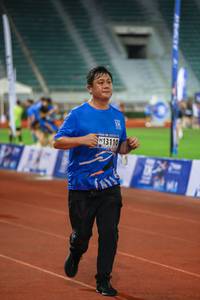 BIB: 13110
                            <button type="button" onclick="openModal(18806491)" class="btn btn-primary btn-sm float-right btn-popup" data-toggle="modal" data-target=".modal-high-quality">
                        <i class="fas fa-shopping-cart"></i> Add to Cart
                    </button>
                                            <button type="button" onclick="isThisMe(18806491, true)" class="btn btn-success btn-sm float-right btn-popup btn-isme hidden" data-toggle="tooltip" data-placement="bottom" title="นี่คือรูปของคุณใช่ไหม คลิกที่นี่เพื่อเอาเข้าอัลบั้ม">
                        <i class="fas fa-plus"></i> Add to album
                    </button>
                    <button type="button" onclick="isThisMe(18806491, false)" class="btn btn-warning btn-sm float-right btn-popup btn-isnotme hidden">
                        <i class="fas fa-ban"></i> Remove from album
                    </button>