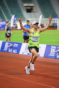 BIB: 11857, 2012
                            <button type="button" onclick="openModal(18805389)" class="btn btn-primary btn-sm float-right btn-popup" data-toggle="modal" data-target=".modal-high-quality">
                        <i class="fas fa-shopping-cart"></i> Add to Cart
                    </button>
                                            <button type="button" onclick="isThisMe(18805389, true)" class="btn btn-success btn-sm float-right btn-popup btn-isme hidden" data-toggle="tooltip" data-placement="bottom" title="นี่คือรูปของคุณใช่ไหม คลิกที่นี่เพื่อเอาเข้าอัลบั้ม">
                        <i class="fas fa-plus"></i> Add to album
                    </button>
                    <button type="button" onclick="isThisMe(18805389, false)" class="btn btn-warning btn-sm float-right btn-popup btn-isnotme hidden">
                        <i class="fas fa-ban"></i> Remove from album
                    </button>