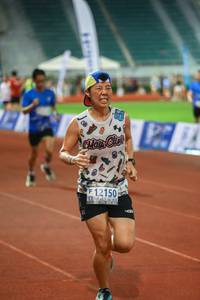 BIB: 12150
                            <button type="button" onclick="openModal(18805498)" class="btn btn-primary btn-sm float-right btn-popup" data-toggle="modal" data-target=".modal-high-quality">
                        <i class="fas fa-shopping-cart"></i> Add to Cart
                    </button>
                                            <button type="button" onclick="isThisMe(18805498, true)" class="btn btn-success btn-sm float-right btn-popup btn-isme hidden" data-toggle="tooltip" data-placement="bottom" title="นี่คือรูปของคุณใช่ไหม คลิกที่นี่เพื่อเอาเข้าอัลบั้ม">
                        <i class="fas fa-plus"></i> Add to album
                    </button>
                    <button type="button" onclick="isThisMe(18805498, false)" class="btn btn-warning btn-sm float-right btn-popup btn-isnotme hidden">
                        <i class="fas fa-ban"></i> Remove from album
                    </button>