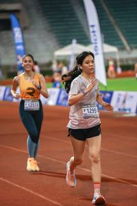 BIB: 12518, 12995
                            <button type="button" onclick="openModal(18806117)" class="btn btn-primary btn-sm float-right btn-popup" data-toggle="modal" data-target=".modal-high-quality">
                        <i class="fas fa-shopping-cart"></i> Add to Cart
                    </button>
                                            <button type="button" onclick="isThisMe(18806117, true)" class="btn btn-success btn-sm float-right btn-popup btn-isme hidden" data-toggle="tooltip" data-placement="bottom" title="นี่คือรูปของคุณใช่ไหม คลิกที่นี่เพื่อเอาเข้าอัลบั้ม">
                        <i class="fas fa-plus"></i> Add to album
                    </button>
                    <button type="button" onclick="isThisMe(18806117, false)" class="btn btn-warning btn-sm float-right btn-popup btn-isnotme hidden">
                        <i class="fas fa-ban"></i> Remove from album
                    </button>