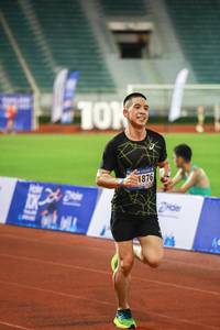 BIB: 101, 1876
                            <button type="button" onclick="openModal(18805181)" class="btn btn-primary btn-sm float-right btn-popup" data-toggle="modal" data-target=".modal-high-quality">
                        <i class="fas fa-shopping-cart"></i> Add to Cart
                    </button>
                                            <button type="button" onclick="isThisMe(18805181, true)" class="btn btn-success btn-sm float-right btn-popup btn-isme hidden" data-toggle="tooltip" data-placement="bottom" title="นี่คือรูปของคุณใช่ไหม คลิกที่นี่เพื่อเอาเข้าอัลบั้ม">
                        <i class="fas fa-plus"></i> Add to album
                    </button>
                    <button type="button" onclick="isThisMe(18805181, false)" class="btn btn-warning btn-sm float-right btn-popup btn-isnotme hidden">
                        <i class="fas fa-ban"></i> Remove from album
                    </button>