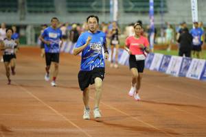 BIB: 13124
                            <button type="button" onclick="openModal(18739780)" class="btn btn-primary btn-sm float-right btn-popup" data-toggle="modal" data-target=".modal-high-quality">
                        <i class="fas fa-shopping-cart"></i> Add to Cart
                    </button>
                                            <button type="button" onclick="isThisMe(18739780, true)" class="btn btn-success btn-sm float-right btn-popup btn-isme hidden" data-toggle="tooltip" data-placement="bottom" title="นี่คือรูปของคุณใช่ไหม คลิกที่นี่เพื่อเอาเข้าอัลบั้ม">
                        <i class="fas fa-plus"></i> Add to album
                    </button>
                    <button type="button" onclick="isThisMe(18739780, false)" class="btn btn-warning btn-sm float-right btn-popup btn-isnotme hidden">
                        <i class="fas fa-ban"></i> Remove from album
                    </button>