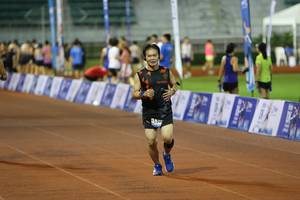 BIB: 130
                            <button type="button" onclick="openModal(18743789)" class="btn btn-primary btn-sm float-right btn-popup" data-toggle="modal" data-target=".modal-high-quality">
                        <i class="fas fa-shopping-cart"></i> Add to Cart
                    </button>
                                            <button type="button" onclick="isThisMe(18743789, true)" class="btn btn-success btn-sm float-right btn-popup btn-isme hidden" data-toggle="tooltip" data-placement="bottom" title="นี่คือรูปของคุณใช่ไหม คลิกที่นี่เพื่อเอาเข้าอัลบั้ม">
                        <i class="fas fa-plus"></i> Add to album
                    </button>
                    <button type="button" onclick="isThisMe(18743789, false)" class="btn btn-warning btn-sm float-right btn-popup btn-isnotme hidden">
                        <i class="fas fa-ban"></i> Remove from album
                    </button>