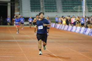 BIB: 12692
                            <button type="button" onclick="openModal(18743993)" class="btn btn-primary btn-sm float-right btn-popup" data-toggle="modal" data-target=".modal-high-quality">
                        <i class="fas fa-shopping-cart"></i> Add to Cart
                    </button>
                                            <button type="button" onclick="isThisMe(18743993, true)" class="btn btn-success btn-sm float-right btn-popup btn-isme hidden" data-toggle="tooltip" data-placement="bottom" title="นี่คือรูปของคุณใช่ไหม คลิกที่นี่เพื่อเอาเข้าอัลบั้ม">
                        <i class="fas fa-plus"></i> Add to album
                    </button>
                    <button type="button" onclick="isThisMe(18743993, false)" class="btn btn-warning btn-sm float-right btn-popup btn-isnotme hidden">
                        <i class="fas fa-ban"></i> Remove from album
                    </button>