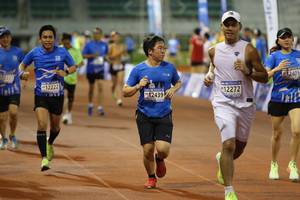 BIB: 12222, 12439, 12272, 12405, 
                            <button type="button" onclick="openModal(18769738)" class="btn btn-primary btn-sm float-right btn-popup" data-toggle="modal" data-target=".modal-high-quality">
                        <i class="fas fa-shopping-cart"></i> Add to Cart
                    </button>
                                            <button type="button" onclick="isThisMe(18769738, true)" class="btn btn-success btn-sm float-right btn-popup btn-isme hidden" data-toggle="tooltip" data-placement="bottom" title="นี่คือรูปของคุณใช่ไหม คลิกที่นี่เพื่อเอาเข้าอัลบั้ม">
                        <i class="fas fa-plus"></i> Add to album
                    </button>
                    <button type="button" onclick="isThisMe(18769738, false)" class="btn btn-warning btn-sm float-right btn-popup btn-isnotme hidden">
                        <i class="fas fa-ban"></i> Remove from album
                    </button>