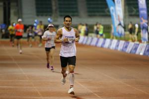 BIB: 1898
                            <button type="button" onclick="openModal(18768470)" class="btn btn-primary btn-sm float-right btn-popup" data-toggle="modal" data-target=".modal-high-quality">
                        <i class="fas fa-shopping-cart"></i> Add to Cart
                    </button>
                                            <button type="button" onclick="isThisMe(18768470, true)" class="btn btn-success btn-sm float-right btn-popup btn-isme hidden" data-toggle="tooltip" data-placement="bottom" title="นี่คือรูปของคุณใช่ไหม คลิกที่นี่เพื่อเอาเข้าอัลบั้ม">
                        <i class="fas fa-plus"></i> Add to album
                    </button>
                    <button type="button" onclick="isThisMe(18768470, false)" class="btn btn-warning btn-sm float-right btn-popup btn-isnotme hidden">
                        <i class="fas fa-ban"></i> Remove from album
                    </button>