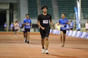 BIB: 11804, 202
                            <button type="button" onclick="openModal(18742240)" class="btn btn-primary btn-sm float-right btn-popup" data-toggle="modal" data-target=".modal-high-quality">
                        <i class="fas fa-shopping-cart"></i> Add to Cart
                    </button>
                                            <button type="button" onclick="isThisMe(18742240, true)" class="btn btn-success btn-sm float-right btn-popup btn-isme hidden" data-toggle="tooltip" data-placement="bottom" title="นี่คือรูปของคุณใช่ไหม คลิกที่นี่เพื่อเอาเข้าอัลบั้ม">
                        <i class="fas fa-plus"></i> Add to album
                    </button>
                    <button type="button" onclick="isThisMe(18742240, false)" class="btn btn-warning btn-sm float-right btn-popup btn-isnotme hidden">
                        <i class="fas fa-ban"></i> Remove from album
                    </button>