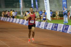 BIB: 101, 12074
                            <button type="button" onclick="openModal(18769595)" class="btn btn-primary btn-sm float-right btn-popup" data-toggle="modal" data-target=".modal-high-quality">
                        <i class="fas fa-shopping-cart"></i> Add to Cart
                    </button>
                                            <button type="button" onclick="isThisMe(18769595, true)" class="btn btn-success btn-sm float-right btn-popup btn-isme hidden" data-toggle="tooltip" data-placement="bottom" title="นี่คือรูปของคุณใช่ไหม คลิกที่นี่เพื่อเอาเข้าอัลบั้ม">
                        <i class="fas fa-plus"></i> Add to album
                    </button>
                    <button type="button" onclick="isThisMe(18769595, false)" class="btn btn-warning btn-sm float-right btn-popup btn-isnotme hidden">
                        <i class="fas fa-ban"></i> Remove from album
                    </button>