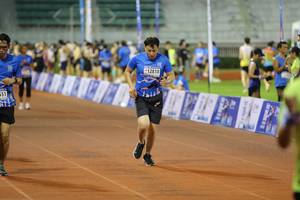 BIB: 551, 12818
                            <button type="button" onclick="openModal(18743884)" class="btn btn-primary btn-sm float-right btn-popup" data-toggle="modal" data-target=".modal-high-quality">
                        <i class="fas fa-shopping-cart"></i> Add to Cart
                    </button>
                                            <button type="button" onclick="isThisMe(18743884, true)" class="btn btn-success btn-sm float-right btn-popup btn-isme hidden" data-toggle="tooltip" data-placement="bottom" title="นี่คือรูปของคุณใช่ไหม คลิกที่นี่เพื่อเอาเข้าอัลบั้ม">
                        <i class="fas fa-plus"></i> Add to album
                    </button>
                    <button type="button" onclick="isThisMe(18743884, false)" class="btn btn-warning btn-sm float-right btn-popup btn-isnotme hidden">
                        <i class="fas fa-ban"></i> Remove from album
                    </button>