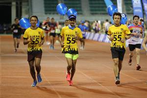 BIB: 101, 11959
                            <button type="button" onclick="openModal(18768903)" class="btn btn-primary btn-sm float-right btn-popup" data-toggle="modal" data-target=".modal-high-quality">
                        <i class="fas fa-shopping-cart"></i> Add to Cart
                    </button>
                                            <button type="button" onclick="isThisMe(18768903, true)" class="btn btn-success btn-sm float-right btn-popup btn-isme hidden" data-toggle="tooltip" data-placement="bottom" title="นี่คือรูปของคุณใช่ไหม คลิกที่นี่เพื่อเอาเข้าอัลบั้ม">
                        <i class="fas fa-plus"></i> Add to album
                    </button>
                    <button type="button" onclick="isThisMe(18768903, false)" class="btn btn-warning btn-sm float-right btn-popup btn-isnotme hidden">
                        <i class="fas fa-ban"></i> Remove from album
                    </button>