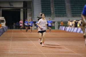 BIB: 1299
                            <button type="button" onclick="openModal(18742297)" class="btn btn-primary btn-sm float-right btn-popup" data-toggle="modal" data-target=".modal-high-quality">
                        <i class="fas fa-shopping-cart"></i> Add to Cart
                    </button>
                                            <button type="button" onclick="isThisMe(18742297, true)" class="btn btn-success btn-sm float-right btn-popup btn-isme hidden" data-toggle="tooltip" data-placement="bottom" title="นี่คือรูปของคุณใช่ไหม คลิกที่นี่เพื่อเอาเข้าอัลบั้ม">
                        <i class="fas fa-plus"></i> Add to album
                    </button>
                    <button type="button" onclick="isThisMe(18742297, false)" class="btn btn-warning btn-sm float-right btn-popup btn-isnotme hidden">
                        <i class="fas fa-ban"></i> Remove from album
                    </button>