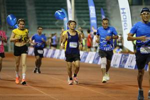 BIB: 11844
                            <button type="button" onclick="openModal(18741914)" class="btn btn-primary btn-sm float-right btn-popup" data-toggle="modal" data-target=".modal-high-quality">
                        <i class="fas fa-shopping-cart"></i> Add to Cart
                    </button>
                                            <button type="button" onclick="isThisMe(18741914, true)" class="btn btn-success btn-sm float-right btn-popup btn-isme hidden" data-toggle="tooltip" data-placement="bottom" title="นี่คือรูปของคุณใช่ไหม คลิกที่นี่เพื่อเอาเข้าอัลบั้ม">
                        <i class="fas fa-plus"></i> Add to album
                    </button>
                    <button type="button" onclick="isThisMe(18741914, false)" class="btn btn-warning btn-sm float-right btn-popup btn-isnotme hidden">
                        <i class="fas fa-ban"></i> Remove from album
                    </button>