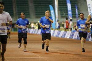 BIB: 2522, 12637, 7777, 13116
                            <button type="button" onclick="openModal(18742013)" class="btn btn-primary btn-sm float-right btn-popup" data-toggle="modal" data-target=".modal-high-quality">
                        <i class="fas fa-shopping-cart"></i> Add to Cart
                    </button>
                                            <button type="button" onclick="isThisMe(18742013, true)" class="btn btn-success btn-sm float-right btn-popup btn-isme hidden" data-toggle="tooltip" data-placement="bottom" title="นี่คือรูปของคุณใช่ไหม คลิกที่นี่เพื่อเอาเข้าอัลบั้ม">
                        <i class="fas fa-plus"></i> Add to album
                    </button>
                    <button type="button" onclick="isThisMe(18742013, false)" class="btn btn-warning btn-sm float-right btn-popup btn-isnotme hidden">
                        <i class="fas fa-ban"></i> Remove from album
                    </button>