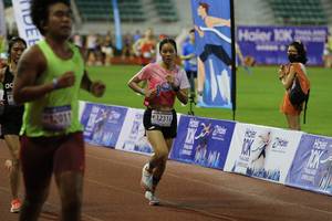 BIB: 2011, 12318, 102
                            <button type="button" onclick="openModal(18768704)" class="btn btn-primary btn-sm float-right btn-popup" data-toggle="modal" data-target=".modal-high-quality">
                        <i class="fas fa-shopping-cart"></i> Add to Cart
                    </button>
                                            <button type="button" onclick="isThisMe(18768704, true)" class="btn btn-success btn-sm float-right btn-popup btn-isme hidden" data-toggle="tooltip" data-placement="bottom" title="นี่คือรูปของคุณใช่ไหม คลิกที่นี่เพื่อเอาเข้าอัลบั้ม">
                        <i class="fas fa-plus"></i> Add to album
                    </button>
                    <button type="button" onclick="isThisMe(18768704, false)" class="btn btn-warning btn-sm float-right btn-popup btn-isnotme hidden">
                        <i class="fas fa-ban"></i> Remove from album
                    </button>