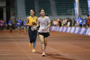 BIB: 129
                            <button type="button" onclick="openModal(18742354)" class="btn btn-primary btn-sm float-right btn-popup" data-toggle="modal" data-target=".modal-high-quality">
                        <i class="fas fa-shopping-cart"></i> Add to Cart
                    </button>
                                            <button type="button" onclick="isThisMe(18742354, true)" class="btn btn-success btn-sm float-right btn-popup btn-isme hidden" data-toggle="tooltip" data-placement="bottom" title="นี่คือรูปของคุณใช่ไหม คลิกที่นี่เพื่อเอาเข้าอัลบั้ม">
                        <i class="fas fa-plus"></i> Add to album
                    </button>
                    <button type="button" onclick="isThisMe(18742354, false)" class="btn btn-warning btn-sm float-right btn-popup btn-isnotme hidden">
                        <i class="fas fa-ban"></i> Remove from album
                    </button>