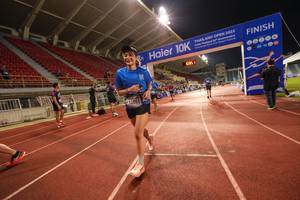 BIB: 12861, 2022, 1085
                            <button type="button" onclick="openModal(18708222)" class="btn btn-primary btn-sm float-right btn-popup" data-toggle="modal" data-target=".modal-high-quality">
                        <i class="fas fa-shopping-cart"></i> Add to Cart
                    </button>
                                            <button type="button" onclick="isThisMe(18708222, true)" class="btn btn-success btn-sm float-right btn-popup btn-isme hidden" data-toggle="tooltip" data-placement="bottom" title="นี่คือรูปของคุณใช่ไหม คลิกที่นี่เพื่อเอาเข้าอัลบั้ม">
                        <i class="fas fa-plus"></i> Add to album
                    </button>
                    <button type="button" onclick="isThisMe(18708222, false)" class="btn btn-warning btn-sm float-right btn-popup btn-isnotme hidden">
                        <i class="fas fa-ban"></i> Remove from album
                    </button>