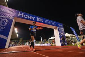 BIB: 1231, 950, 2022, 00000
                            <button type="button" onclick="openModal(18706306)" class="btn btn-primary btn-sm float-right btn-popup" data-toggle="modal" data-target=".modal-high-quality">
                        <i class="fas fa-shopping-cart"></i> Add to Cart
                    </button>
                                            <button type="button" onclick="isThisMe(18706306, true)" class="btn btn-success btn-sm float-right btn-popup btn-isme hidden" data-toggle="tooltip" data-placement="bottom" title="นี่คือรูปของคุณใช่ไหม คลิกที่นี่เพื่อเอาเข้าอัลบั้ม">
                        <i class="fas fa-plus"></i> Add to album
                    </button>
                    <button type="button" onclick="isThisMe(18706306, false)" class="btn btn-warning btn-sm float-right btn-popup btn-isnotme hidden">
                        <i class="fas fa-ban"></i> Remove from album
                    </button>