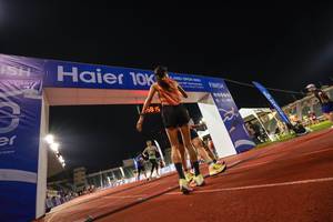 BIB: 00000, 5189
                            <button type="button" onclick="openModal(18706842)" class="btn btn-primary btn-sm float-right btn-popup" data-toggle="modal" data-target=".modal-high-quality">
                        <i class="fas fa-shopping-cart"></i> Add to Cart
                    </button>
                                            <button type="button" onclick="isThisMe(18706842, true)" class="btn btn-success btn-sm float-right btn-popup btn-isme hidden" data-toggle="tooltip" data-placement="bottom" title="นี่คือรูปของคุณใช่ไหม คลิกที่นี่เพื่อเอาเข้าอัลบั้ม">
                        <i class="fas fa-plus"></i> Add to album
                    </button>
                    <button type="button" onclick="isThisMe(18706842, false)" class="btn btn-warning btn-sm float-right btn-popup btn-isnotme hidden">
                        <i class="fas fa-ban"></i> Remove from album
                    </button>