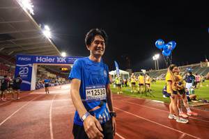 BIB: 12530
                            <button type="button" onclick="openModal(18708103)" class="btn btn-primary btn-sm float-right btn-popup" data-toggle="modal" data-target=".modal-high-quality">
                        <i class="fas fa-shopping-cart"></i> Add to Cart
                    </button>
                                            <button type="button" onclick="isThisMe(18708103, true)" class="btn btn-success btn-sm float-right btn-popup btn-isme hidden" data-toggle="tooltip" data-placement="bottom" title="นี่คือรูปของคุณใช่ไหม คลิกที่นี่เพื่อเอาเข้าอัลบั้ม">
                        <i class="fas fa-plus"></i> Add to album
                    </button>
                    <button type="button" onclick="isThisMe(18708103, false)" class="btn btn-warning btn-sm float-right btn-popup btn-isnotme hidden">
                        <i class="fas fa-ban"></i> Remove from album
                    </button>