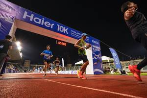 BIB: 80250, 202, 00000
                            <button type="button" onclick="openModal(18705447)" class="btn btn-primary btn-sm float-right btn-popup" data-toggle="modal" data-target=".modal-high-quality">
                        <i class="fas fa-shopping-cart"></i> Add to Cart
                    </button>
                                            <button type="button" onclick="isThisMe(18705447, true)" class="btn btn-success btn-sm float-right btn-popup btn-isme hidden" data-toggle="tooltip" data-placement="bottom" title="นี่คือรูปของคุณใช่ไหม คลิกที่นี่เพื่อเอาเข้าอัลบั้ม">
                        <i class="fas fa-plus"></i> Add to album
                    </button>
                    <button type="button" onclick="isThisMe(18705447, false)" class="btn btn-warning btn-sm float-right btn-popup btn-isnotme hidden">
                        <i class="fas fa-ban"></i> Remove from album
                    </button>