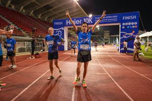 BIB: 12472, 12617, 2022
                            <button type="button" onclick="openModal(18708044)" class="btn btn-primary btn-sm float-right btn-popup" data-toggle="modal" data-target=".modal-high-quality">
                        <i class="fas fa-shopping-cart"></i> Add to Cart
                    </button>
                                            <button type="button" onclick="isThisMe(18708044, true)" class="btn btn-success btn-sm float-right btn-popup btn-isme hidden" data-toggle="tooltip" data-placement="bottom" title="นี่คือรูปของคุณใช่ไหม คลิกที่นี่เพื่อเอาเข้าอัลบั้ม">
                        <i class="fas fa-plus"></i> Add to album
                    </button>
                    <button type="button" onclick="isThisMe(18708044, false)" class="btn btn-warning btn-sm float-right btn-popup btn-isnotme hidden">
                        <i class="fas fa-ban"></i> Remove from album
                    </button>