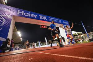 BIB: 050, 2022
                            <button type="button" onclick="openModal(18705172)" class="btn btn-primary btn-sm float-right btn-popup" data-toggle="modal" data-target=".modal-high-quality">
                        <i class="fas fa-shopping-cart"></i> Add to Cart
                    </button>
                                            <button type="button" onclick="isThisMe(18705172, true)" class="btn btn-success btn-sm float-right btn-popup btn-isme hidden" data-toggle="tooltip" data-placement="bottom" title="นี่คือรูปของคุณใช่ไหม คลิกที่นี่เพื่อเอาเข้าอัลบั้ม">
                        <i class="fas fa-plus"></i> Add to album
                    </button>
                    <button type="button" onclick="isThisMe(18705172, false)" class="btn btn-warning btn-sm float-right btn-popup btn-isnotme hidden">
                        <i class="fas fa-ban"></i> Remove from album
                    </button>