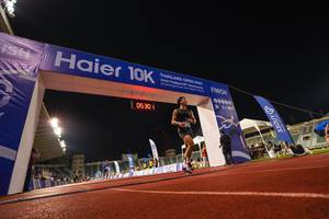 BIB: 0530, 2022, 00000
                            <button type="button" onclick="openModal(18705591)" class="btn btn-primary btn-sm float-right btn-popup" data-toggle="modal" data-target=".modal-high-quality">
                        <i class="fas fa-shopping-cart"></i> Add to Cart
                    </button>
                                            <button type="button" onclick="isThisMe(18705591, true)" class="btn btn-success btn-sm float-right btn-popup btn-isme hidden" data-toggle="tooltip" data-placement="bottom" title="นี่คือรูปของคุณใช่ไหม คลิกที่นี่เพื่อเอาเข้าอัลบั้ม">
                        <i class="fas fa-plus"></i> Add to album
                    </button>
                    <button type="button" onclick="isThisMe(18705591, false)" class="btn btn-warning btn-sm float-right btn-popup btn-isnotme hidden">
                        <i class="fas fa-ban"></i> Remove from album
                    </button>