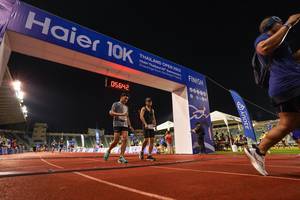 BIB: 056, 2022, 00000
                            <button type="button" onclick="openModal(18706363)" class="btn btn-primary btn-sm float-right btn-popup" data-toggle="modal" data-target=".modal-high-quality">
                        <i class="fas fa-shopping-cart"></i> Add to Cart
                    </button>
                                            <button type="button" onclick="isThisMe(18706363, true)" class="btn btn-success btn-sm float-right btn-popup btn-isme hidden" data-toggle="tooltip" data-placement="bottom" title="นี่คือรูปของคุณใช่ไหม คลิกที่นี่เพื่อเอาเข้าอัลบั้ม">
                        <i class="fas fa-plus"></i> Add to album
                    </button>
                    <button type="button" onclick="isThisMe(18706363, false)" class="btn btn-warning btn-sm float-right btn-popup btn-isnotme hidden">
                        <i class="fas fa-ban"></i> Remove from album
                    </button>