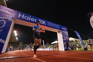 BIB: 2022, 00000
                            <button type="button" onclick="openModal(18706309)" class="btn btn-primary btn-sm float-right btn-popup" data-toggle="modal" data-target=".modal-high-quality">
                        <i class="fas fa-shopping-cart"></i> Add to Cart
                    </button>
                                            <button type="button" onclick="isThisMe(18706309, true)" class="btn btn-success btn-sm float-right btn-popup btn-isme hidden" data-toggle="tooltip" data-placement="bottom" title="นี่คือรูปของคุณใช่ไหม คลิกที่นี่เพื่อเอาเข้าอัลบั้ม">
                        <i class="fas fa-plus"></i> Add to album
                    </button>
                    <button type="button" onclick="isThisMe(18706309, false)" class="btn btn-warning btn-sm float-right btn-popup btn-isnotme hidden">
                        <i class="fas fa-ban"></i> Remove from album
                    </button>