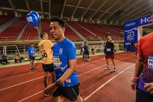 BIB: 2286
                            <button type="button" onclick="openModal(18707694)" class="btn btn-primary btn-sm float-right btn-popup" data-toggle="modal" data-target=".modal-high-quality">
                        <i class="fas fa-shopping-cart"></i> Add to Cart
                    </button>
                                            <button type="button" onclick="isThisMe(18707694, true)" class="btn btn-success btn-sm float-right btn-popup btn-isme hidden" data-toggle="tooltip" data-placement="bottom" title="นี่คือรูปของคุณใช่ไหม คลิกที่นี่เพื่อเอาเข้าอัลบั้ม">
                        <i class="fas fa-plus"></i> Add to album
                    </button>
                    <button type="button" onclick="isThisMe(18707694, false)" class="btn btn-warning btn-sm float-right btn-popup btn-isnotme hidden">
                        <i class="fas fa-ban"></i> Remove from album
                    </button>