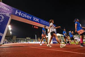 BIB: 153
                            <button type="button" onclick="openModal(18707576)" class="btn btn-primary btn-sm float-right btn-popup" data-toggle="modal" data-target=".modal-high-quality">
                        <i class="fas fa-shopping-cart"></i> Add to Cart
                    </button>
                                            <button type="button" onclick="isThisMe(18707576, true)" class="btn btn-success btn-sm float-right btn-popup btn-isme hidden" data-toggle="tooltip" data-placement="bottom" title="นี่คือรูปของคุณใช่ไหม คลิกที่นี่เพื่อเอาเข้าอัลบั้ม">
                        <i class="fas fa-plus"></i> Add to album
                    </button>
                    <button type="button" onclick="isThisMe(18707576, false)" class="btn btn-warning btn-sm float-right btn-popup btn-isnotme hidden">
                        <i class="fas fa-ban"></i> Remove from album
                    </button>